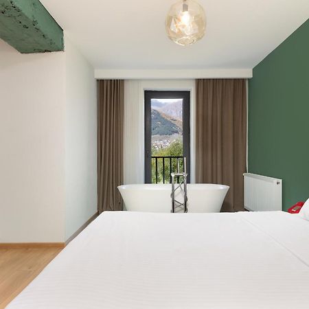 Hotel Intourist Kazbegi Zewnętrze zdjęcie