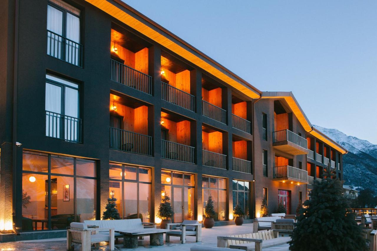 Hotel Intourist Kazbegi Zewnętrze zdjęcie