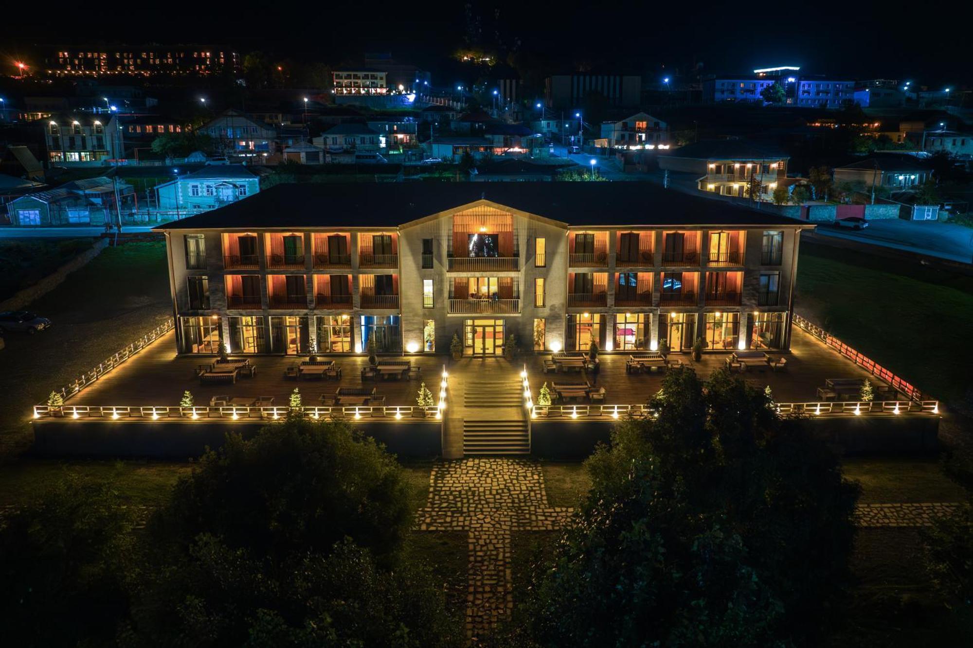 Hotel Intourist Kazbegi Zewnętrze zdjęcie